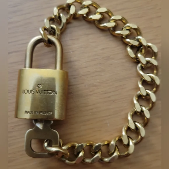 Louis Vuitton Keylock Bracelet - Picture 2 of 2
